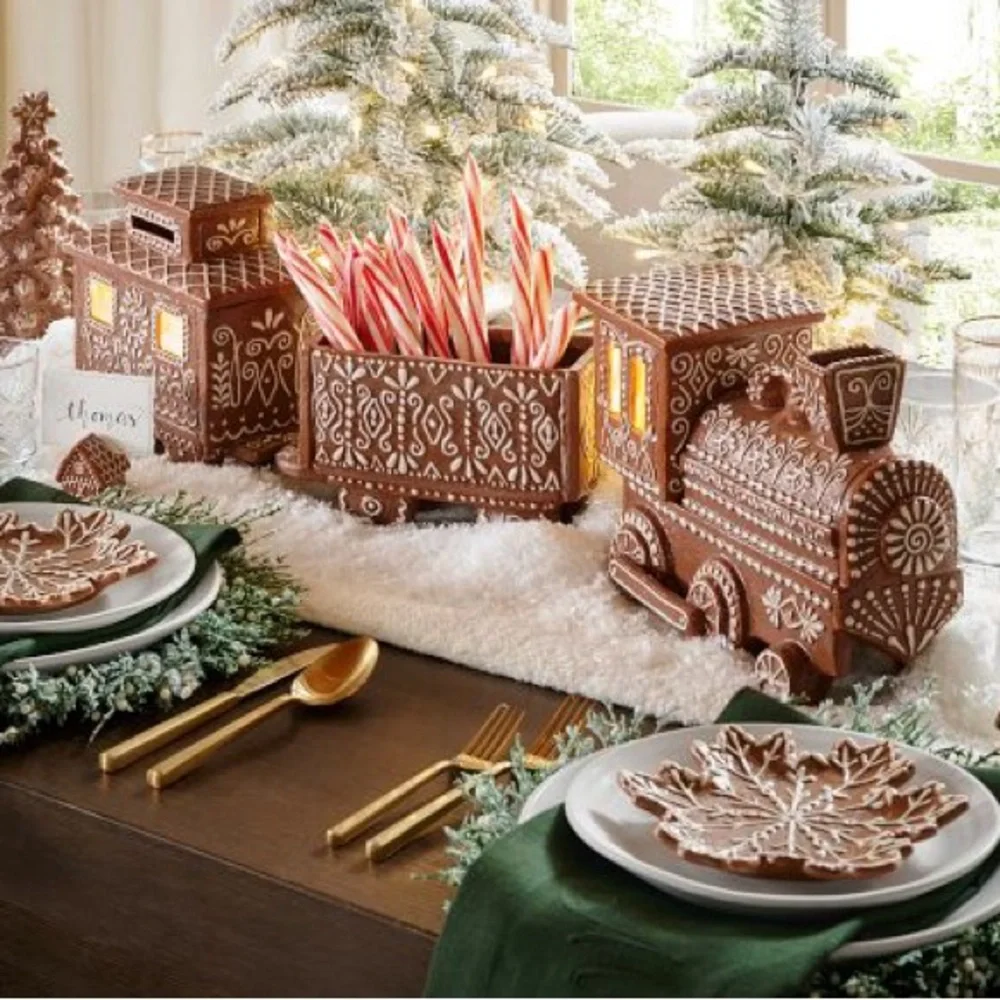Pottery Barn Handcrafted Ceramic Gingerbread Train BNIB
